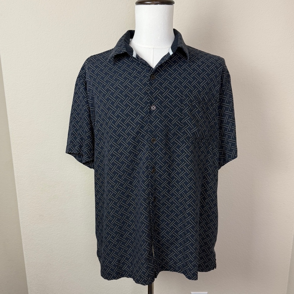 Nat Nast Luxury Originals Mens Shirt Size XL Short Sleeve Button Front Blue Wavy